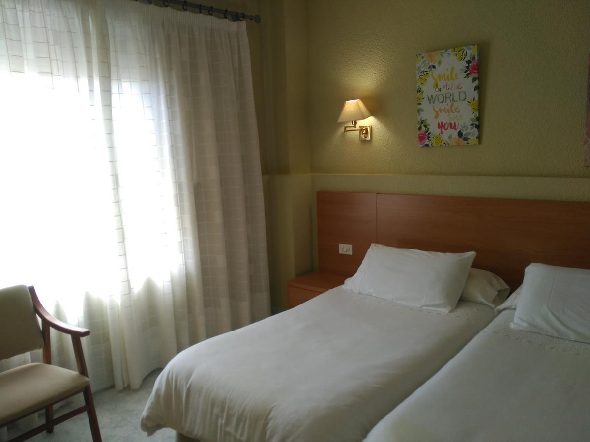 蒙塔尼约斯 Casa Ovidio旅馆 外观 照片